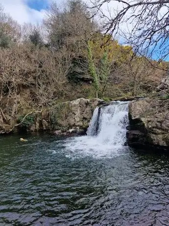 Photo de Poulanassy Waterfall