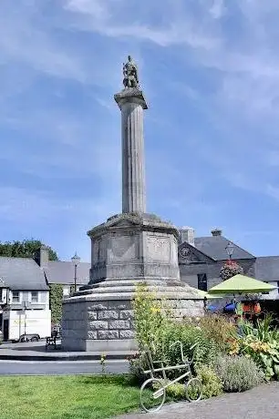 Photo de St Patrick (Old Glendenning) Monument