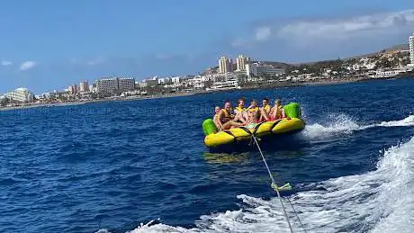 Photo de Tenerife World Of Waters Sports