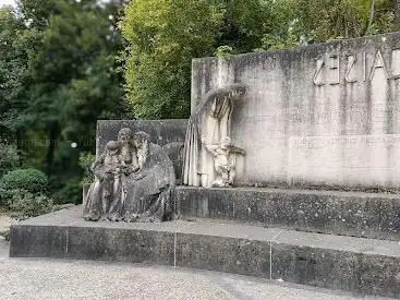 Photo de Monument aux Mères Françaises Garden
