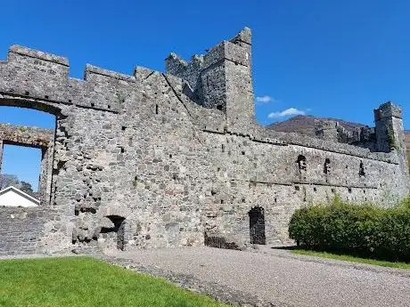 Photo de Carlingford Priory