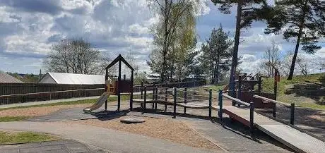 Photo de Vårgårdaparkens Lekplats