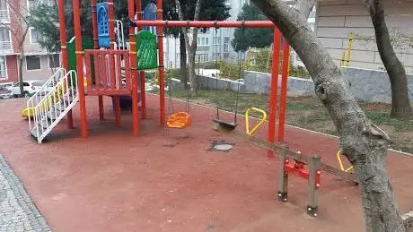 Photo de Üsküdar Municipality Bair Stone Park