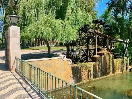 Photo de Jardim e Parque De Merendas