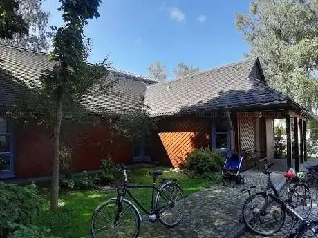 Photo de Jubilatekirche - Evangelisch-Lutherische Kirchengemeinde München - Jubilatekirche