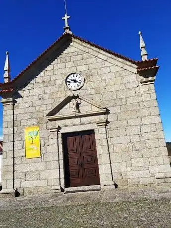 Photo de Igreja Paroquial de Serzedelo