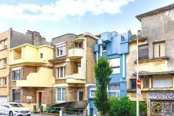 Photo de Eccentric District