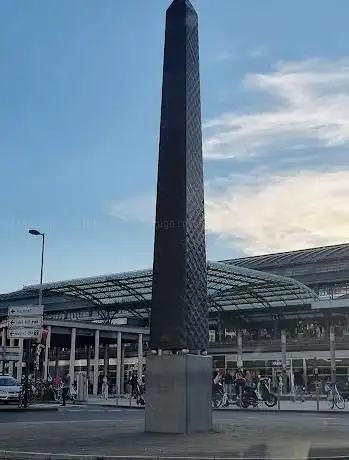 Photo de Obelisk des Tutanchamun von Rita McBride