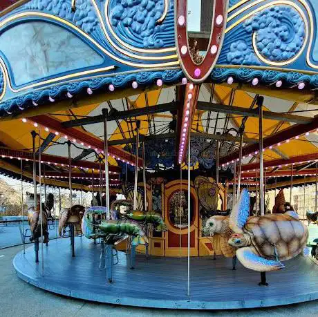Photo de The Greenway Carousel