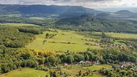 Photo de Zřícenina hradu Kalich