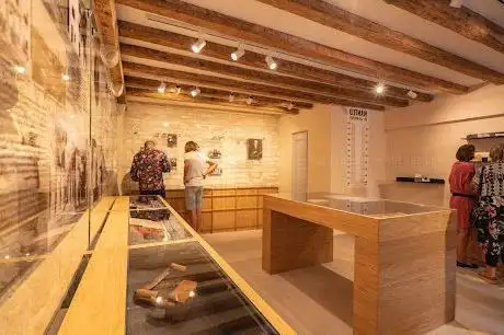 Photo de Ivan Vučetić Museum of Mystery