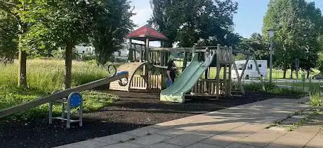 Photo de Spielplatz am Seeweg
