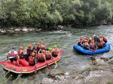 Photo de bac rafting  canyoning