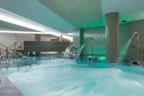 Photo de Odeón Spa Wellness Center