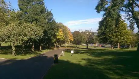Tullycarnet Park