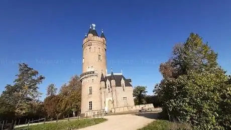 Photo de Flatow Tower in Babelsberg