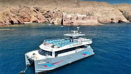 Photo de Berlengoest-Actividades Maritimo-Turisticas Lda