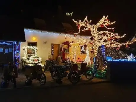 Photo de Weihnachtshaus Andreas Schäfer