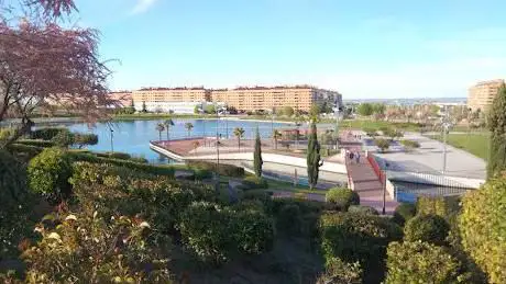 Photo de Lago Del Quiñón