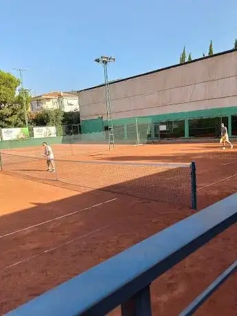 Photo de ALTINOLUK Tennis Club