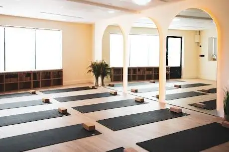Photo de Lions Breath Yoga Studio