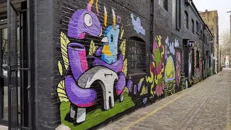 Photo de The Matchbox Collective: Street Art Gallery