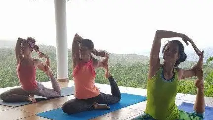 Photo de YOGA meets YOU