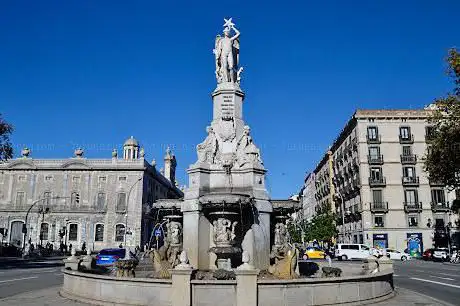 Photo de fontaine du Génie Catalan