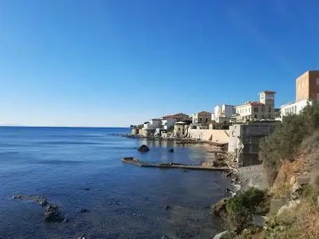 Photo de Spiaggetta of Ville