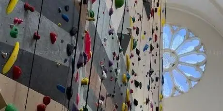 Photo de Climbing District Sèvres-Lecourbe