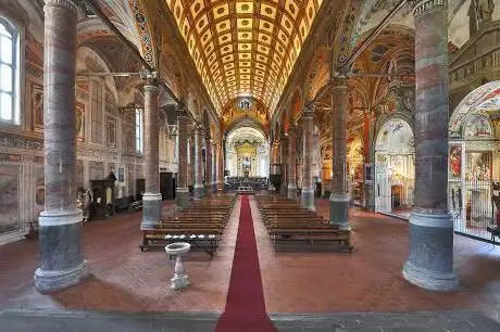 Photo de Basilica di Santa Maria di Valvendra