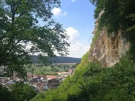Photo de Felsentor am Schloßberg