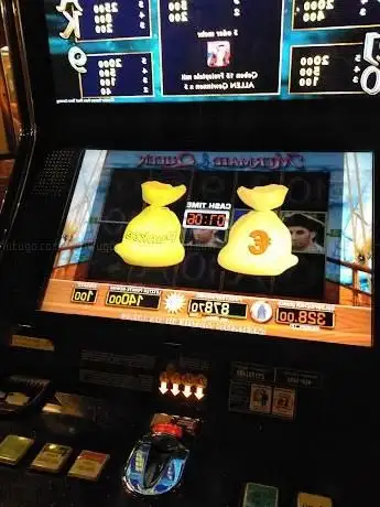 Photo de MERKUR SPIELHALLE Frankfurt