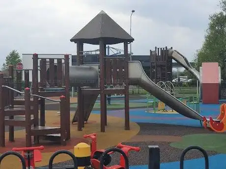 Photo de Children's Playground