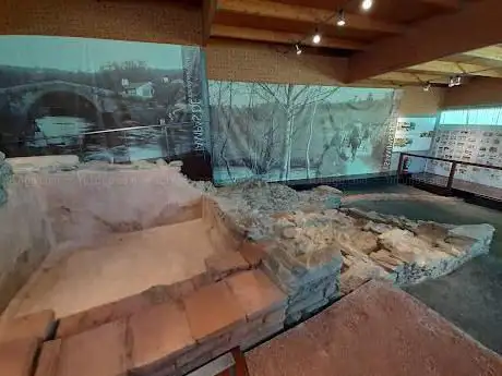 Photo de Museo do Xacemento Romano de Cambre