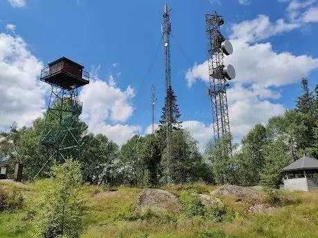 Photo de Tomtabacken utsiktstorn