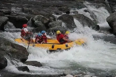 Photo de Go Rafting & Zipline & ATV Safari Tours