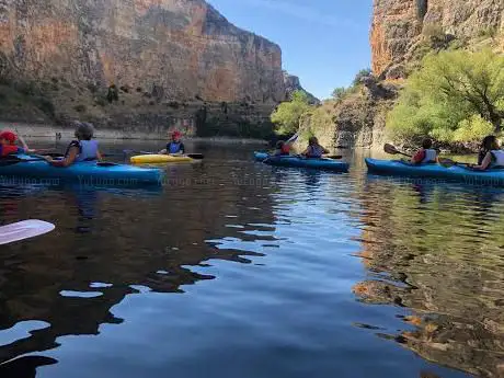 Photo de Piraguas en las Hoces del RÃ­o Duratón - Situral Aventura