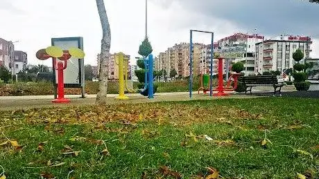 Photo de Şehit Polis Süleyman Çakır Parkı