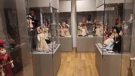 Photo de Il museo delle bambole