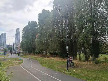 Photo de Brick Lane Station Park