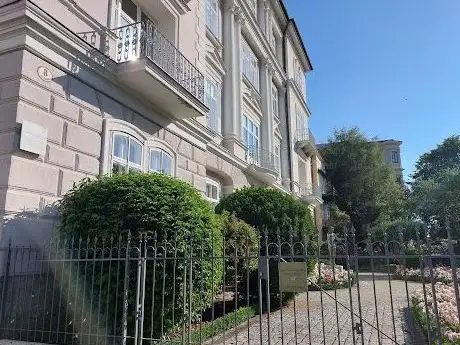 Photo de Karajan Geburtshaus