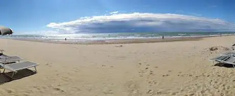 Photo de Öffentlicher Strand L 02