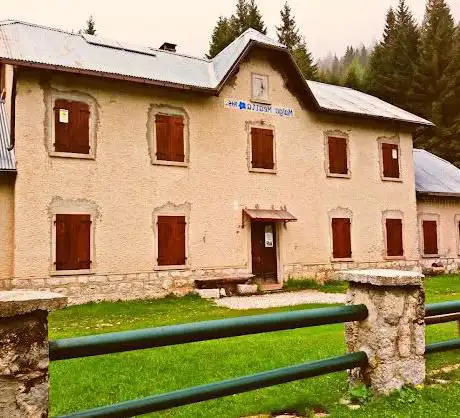 Photo de Malga Meatta