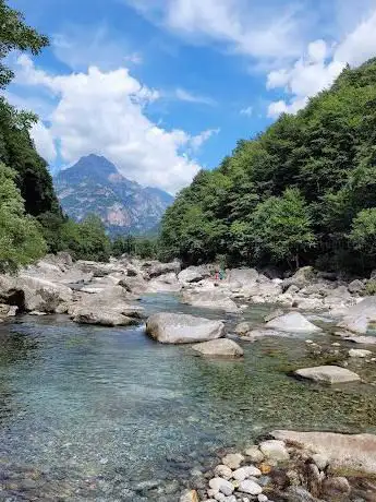 Photo de Cascata di Aquino