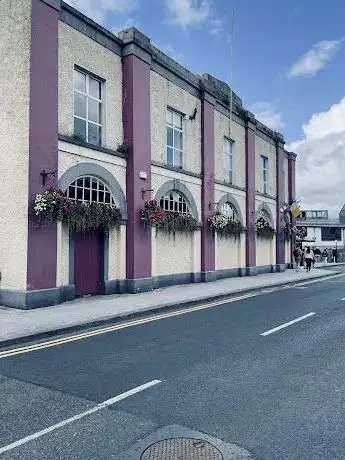 Photo de Trim Tourist Office