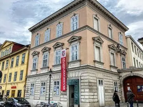 Photo de Bezirksmuseum Hietzing