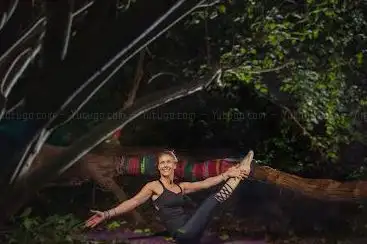 Photo de Just Love Yoga