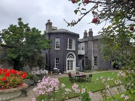Photo de Woodville House and Gardens