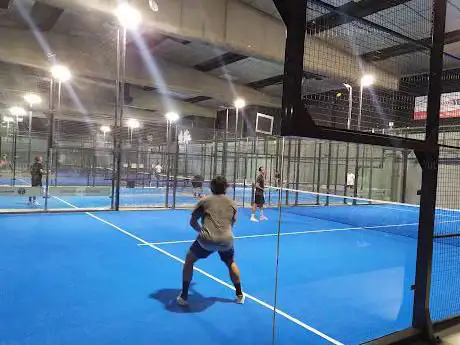 Photo de Indoor Pàdel Barcelona